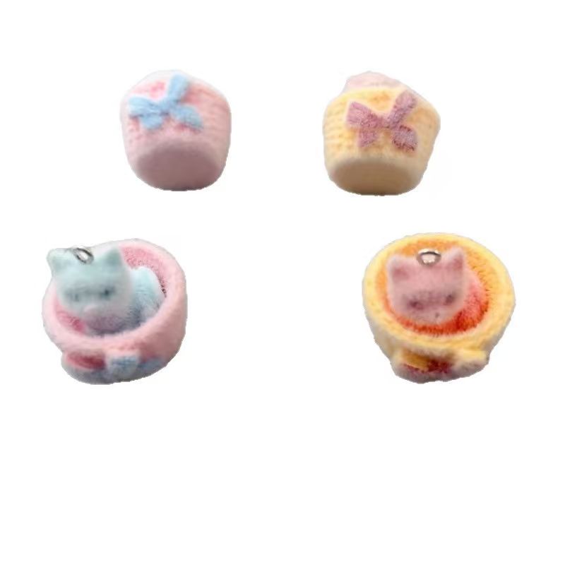 4pcs 3D plush resin cat pendan - Resin Art Pendant review and price