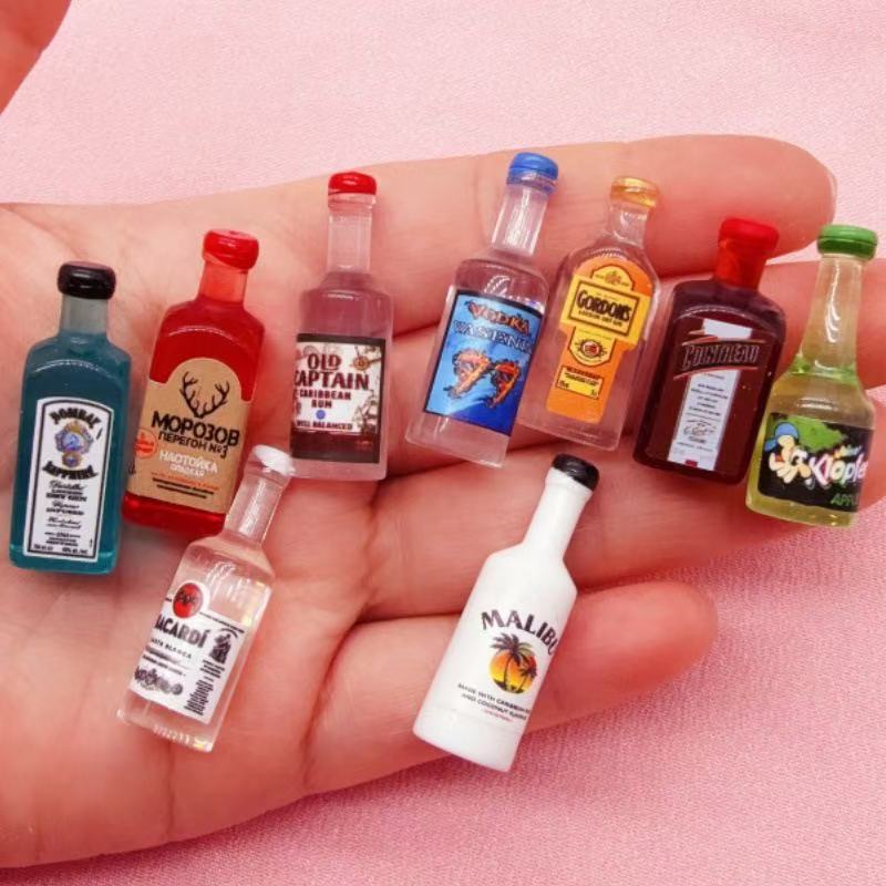11pcs Mini Simulation Resin 3D - Resin Art Pendant review and price